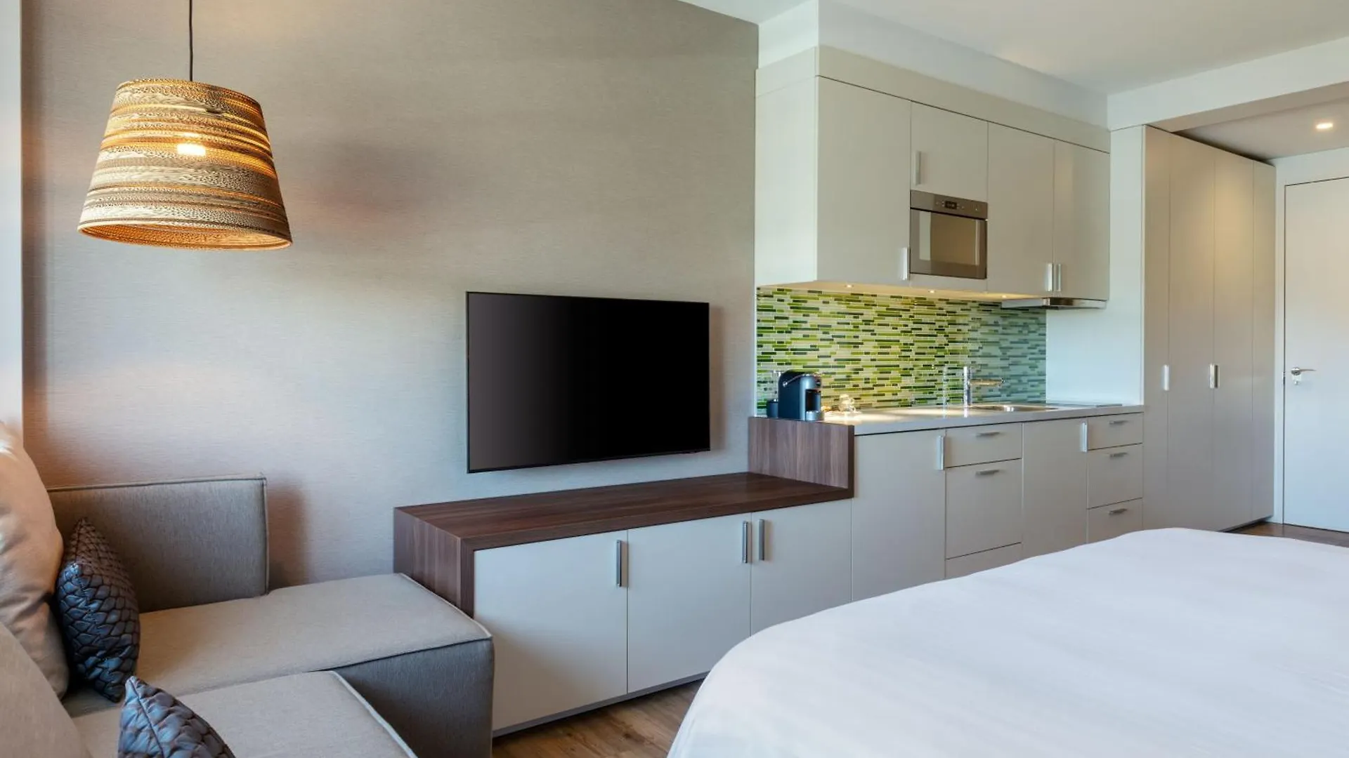 Element Amsterdam Hotel