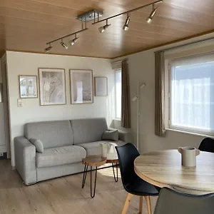 https://chalet-n32.ostend-hotel.net